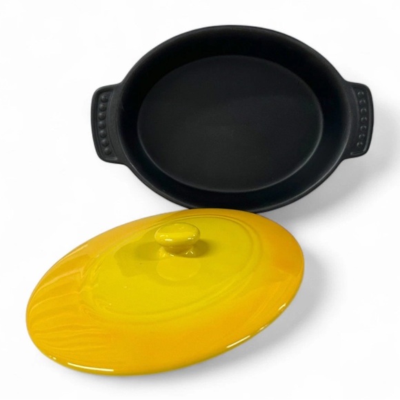 Parini Yellow Enamel Cast Iron Oval Dutch Oven w/ Lid 3.5 Qt Vintage Style - Picture 8 of 11